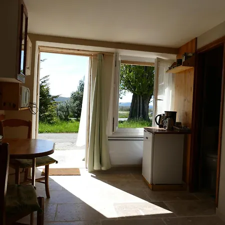 Les Bois Rouges La Rochegiron