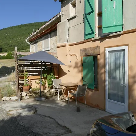 Les Bois Rouges Bed and breakfast